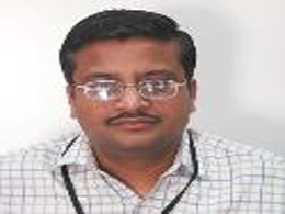  IAS officer Ashok Khemka transferred